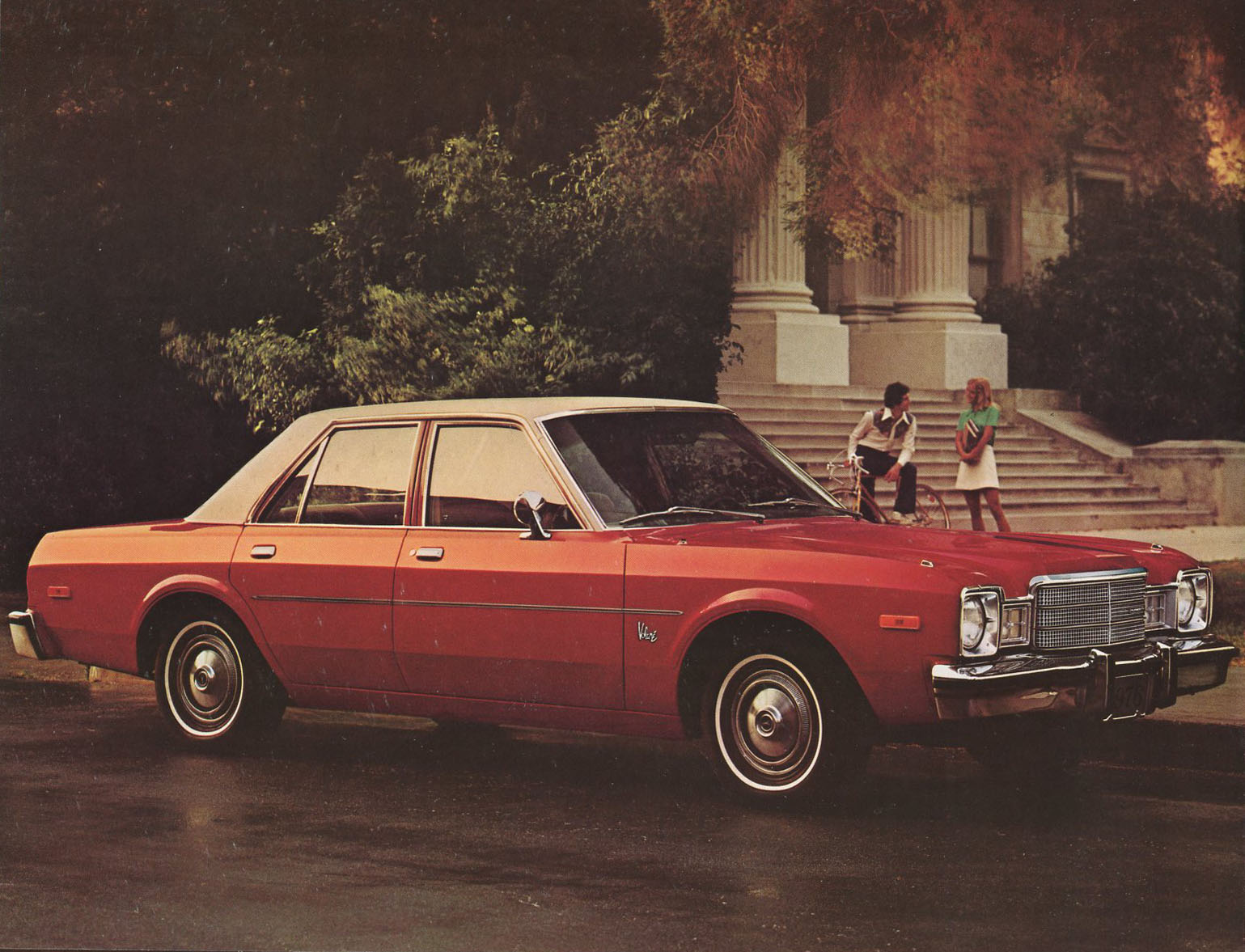 n_1976 Plymouth Volare (Rev)-10.jpg